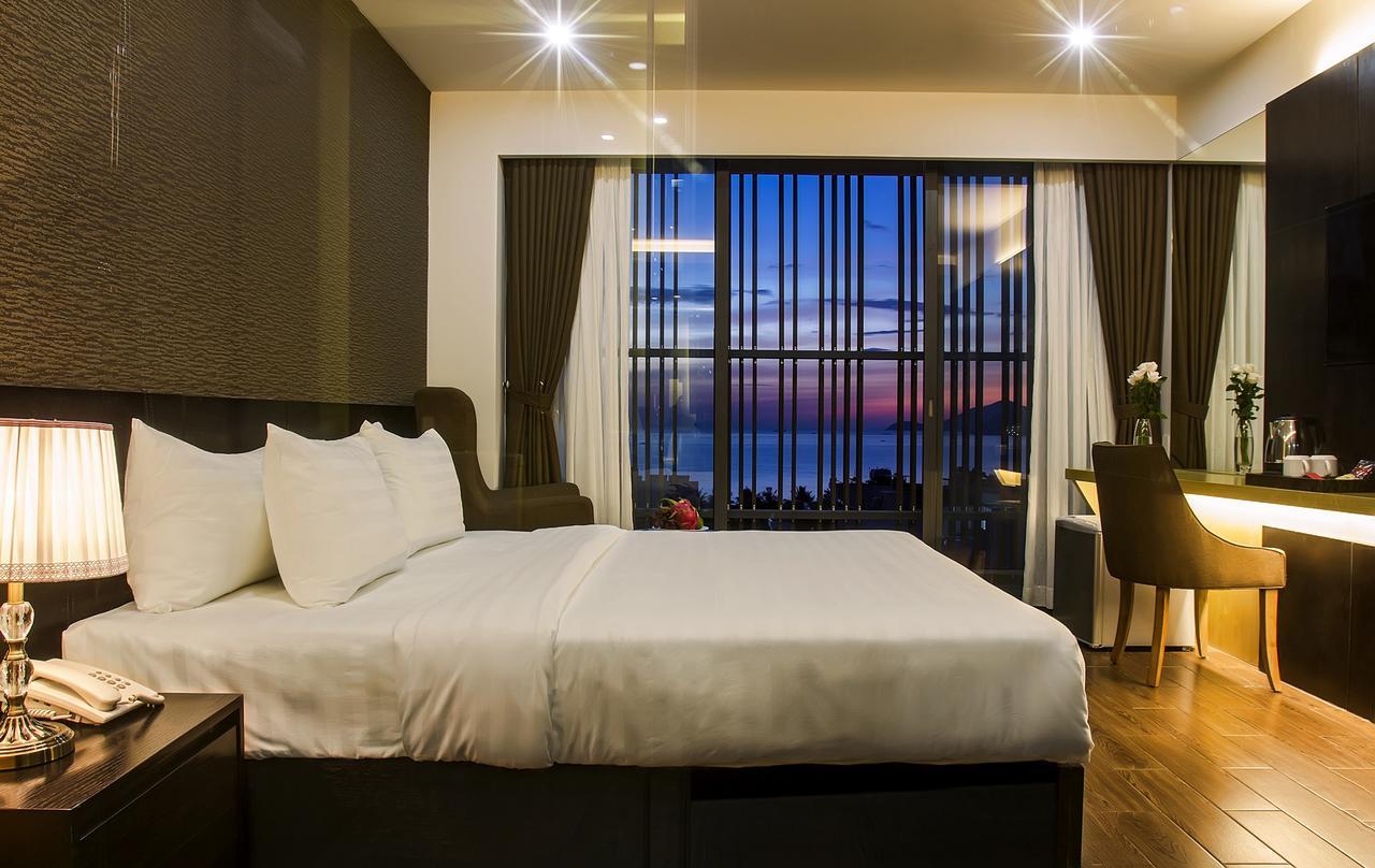 Golden Hotel Nha Trang Exterior photo