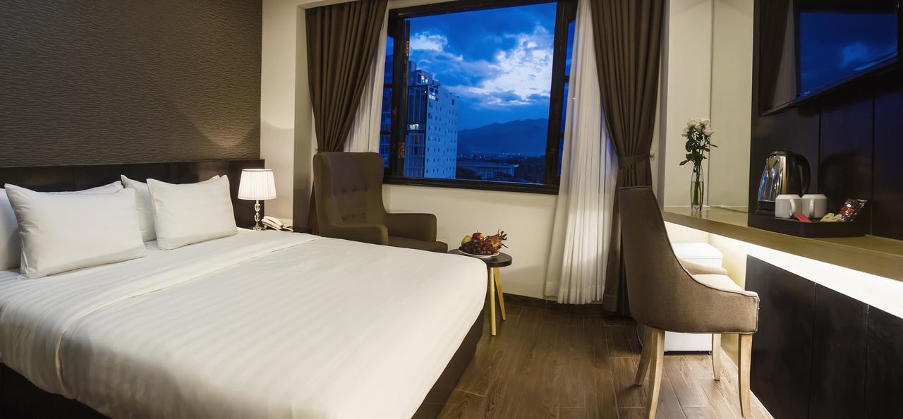Golden Hotel Nha Trang Exterior photo
